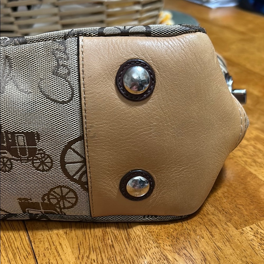 Coach Horse and Carriage Logo Bag - Picture 5 of 15